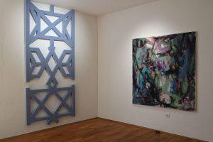 Zwischen Fläche und Raum | Angelika Hoegerl, Katrin Kratzenberg und Charlotte Panowsky in der KVD Galerie Dachau